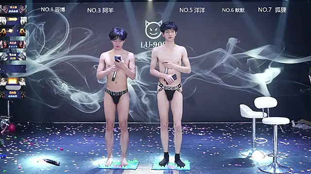 MS-180- Live XXX-chat