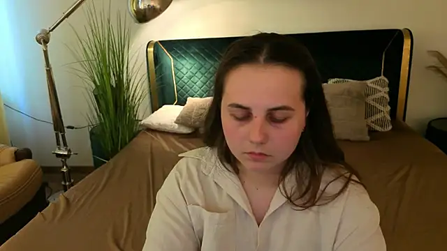 عرض كام MikaFoxy