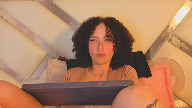 Benny_and_Mark Live XXX-chat