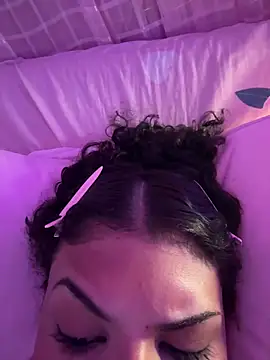 Chat +18 de luludolll ao vivo