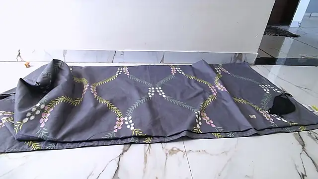 Miss_Sanika's Webcam Show