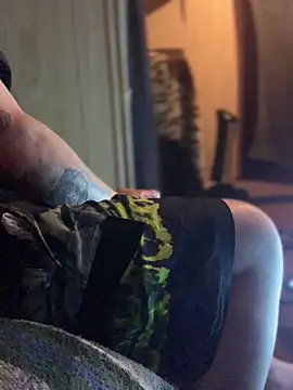 Ldnick69 élő XXX-chatje