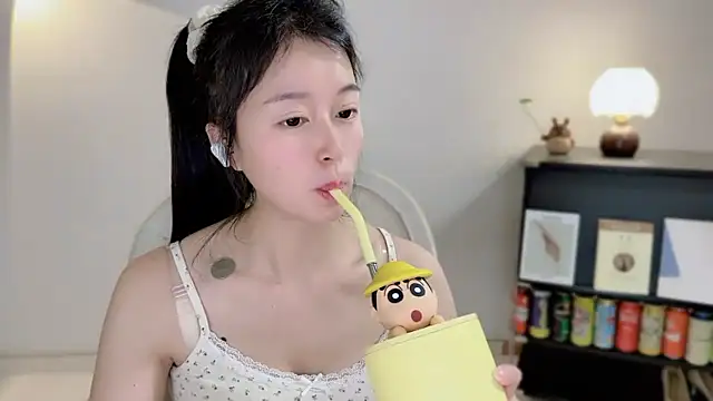 Onechestnut Live XXX-chat
