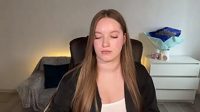 EvaMaddison 现场XXX聊天