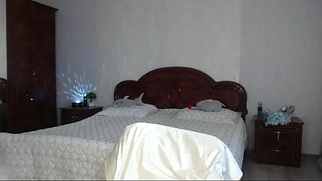 Batari 现场XXX聊天