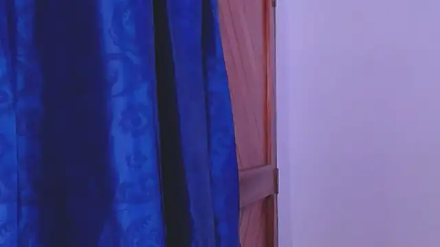 Živý XXX chat Nahomi_Wild