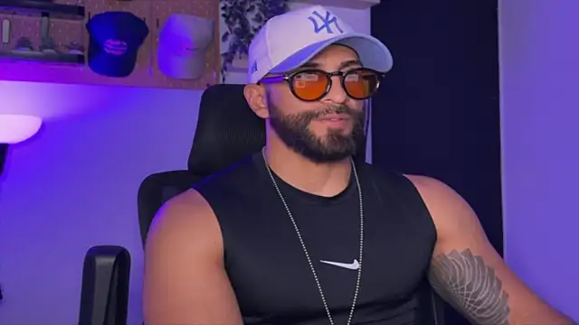 Chatroom XXX en direct de SamDornan51