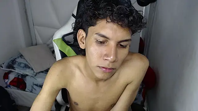 Show de Taylorr_junior_ na webcam