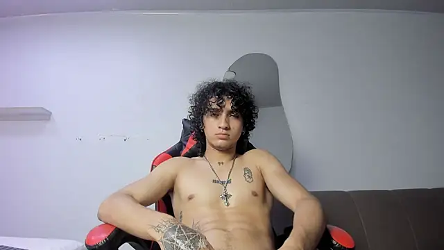 JackesTaylor live XXX chat