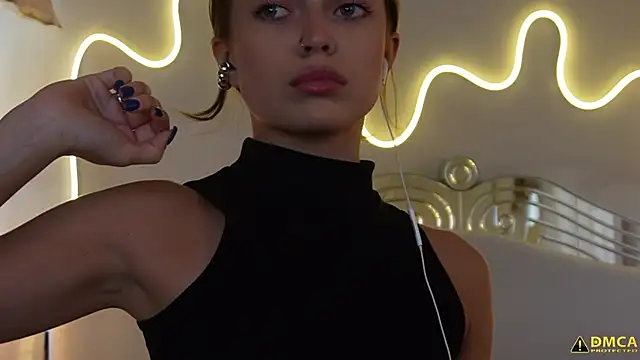 kellypeachcake Chat XXX in diretta