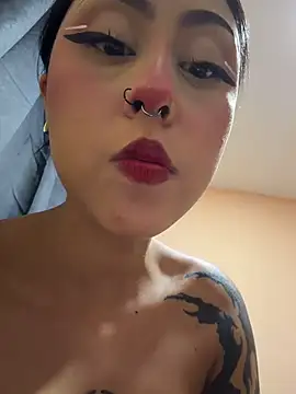 sharonboneのライブXXXチャット