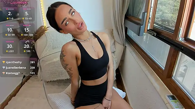 EvaK_: онлайн-секс-чат