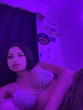 Mady_PinkのライブXXXチャット