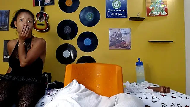 lilithevil32のライブXXXチャット