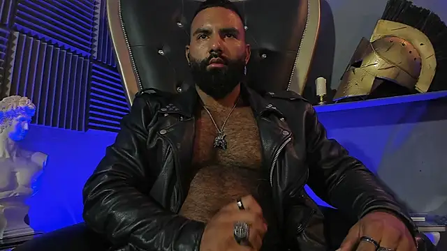 BeardAndrew: онлайн-секс-чат