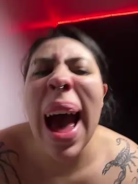 Sembang XXX Secara Langsung Draculona-666