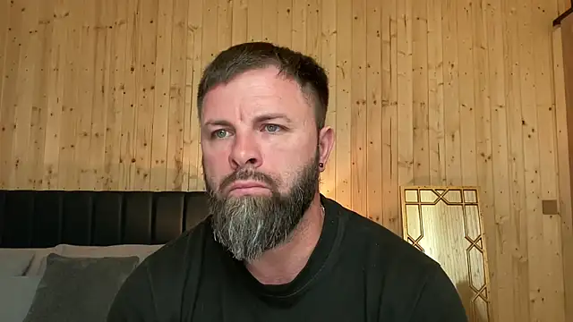 AlphaSparks live XXX chat