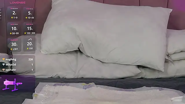 DeniseSun: онлайн-секс-чат