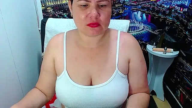 tila_nastyy: онлайн-секс-чат