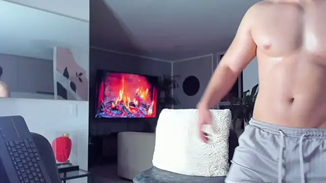 عرض كام Valenthino_Salvatore