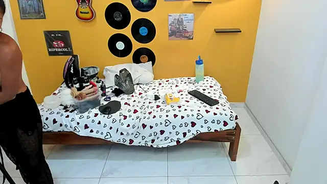 lilithevil32: онлайн-секс-чат