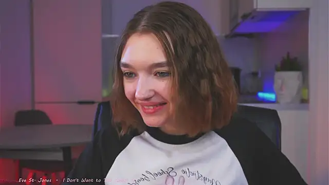 แชท XXX สดของ Leyla_crsh