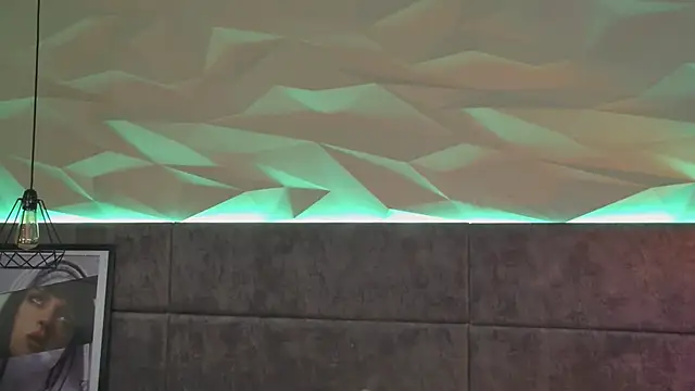 -LeilaPassion- 现场XXX聊天