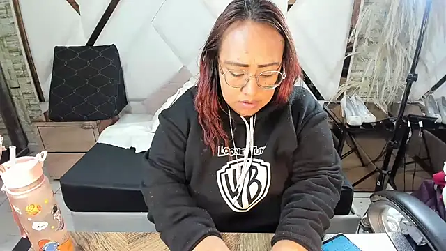 Shara_Oz Obrolan Langsung XXX