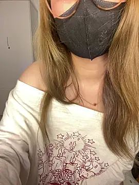 Chat XXX en directo de Meowyeuk6