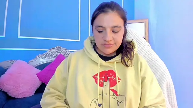 TaraTaylorr – Live XXX-chat