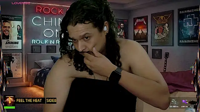 chino_roz's Live XXX Chat