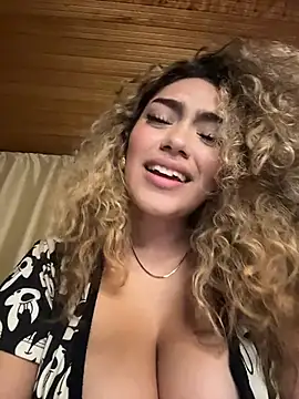 Maddy_Beluci – webcam-show