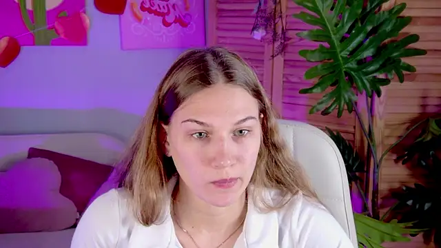 Sweet_Emilya 라이브 XXX 채팅