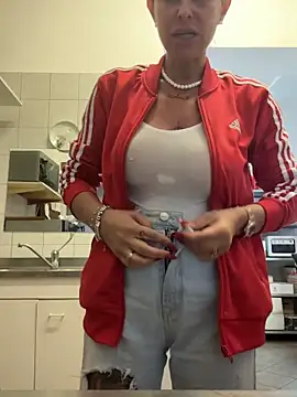 AmandaArt Show in webcam