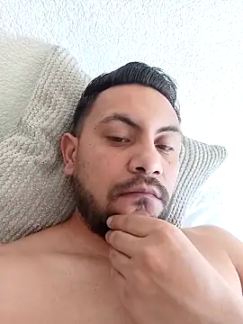 Show modela Dominic_zom96 na web-kameri