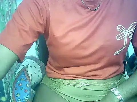 wild-paaro143のライブXXXチャット