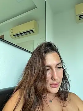 AleksandraRichのライブXXXチャット