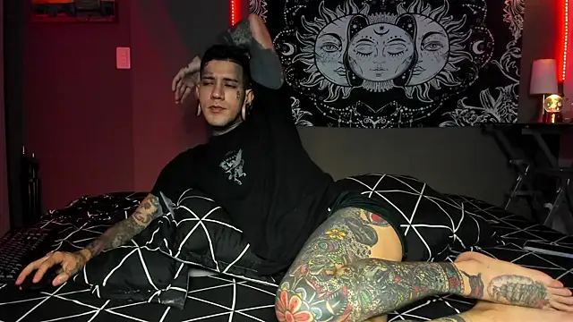 Pokazy przed kamerką – cleoo_jhonny