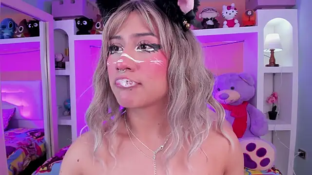 Chat +18 de miss___megan ao vivo