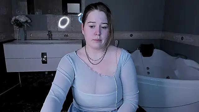 Онлайн чат XXX HelenHartt