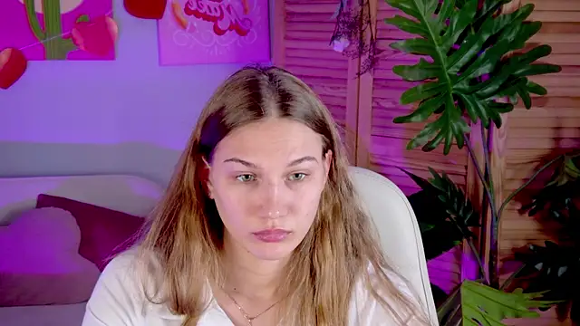 Онлайн чат XXX Sweet_Emilya