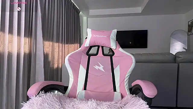 Vailyreb_ Webcam-Show