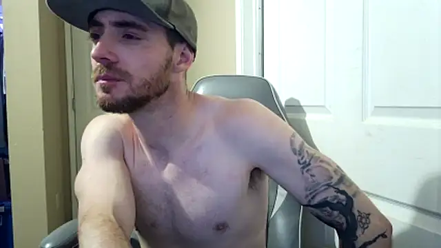 Huntzg23: онлайн-секс-чат