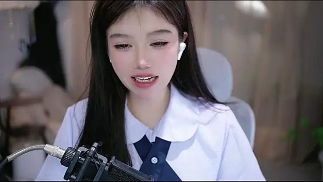 Cecily 网络视讯表演