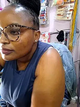 Goddess_of_Hearts webcam show