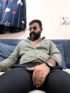 Fun_GuuyのライブXXXチャット