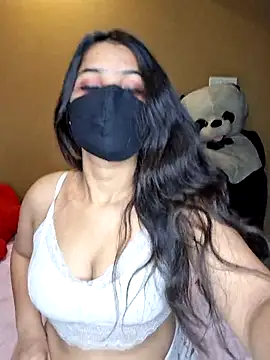 Noor-Bold – Live XXX-chat