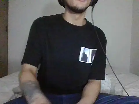 Онлайн чат XXX bladetrinityn