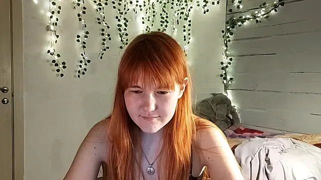 DinaFirebird 라이브 XXX 채팅