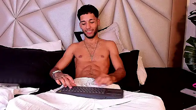 Онлайн чат XXX Thiagoferreti